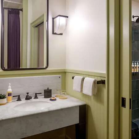 The Barnett, Part Of Jdv By Hyatt 4*
