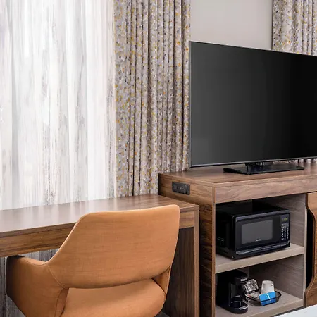 Hotel Hampton & Canal St. French Quarter 3*