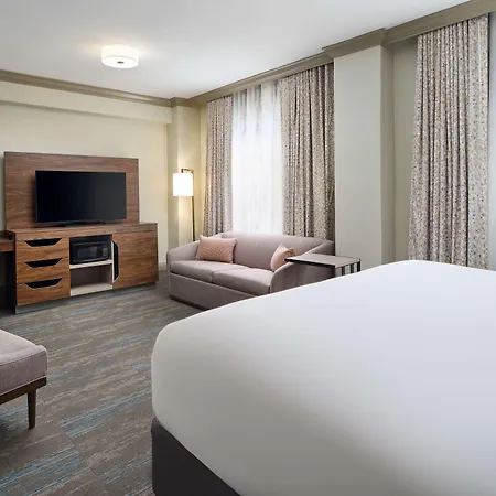 Hampton & Canal St. French Quarter Hotel 3*