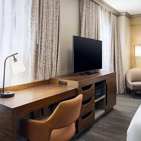 Hampton & Canal St. French Quarter Hotel 3*