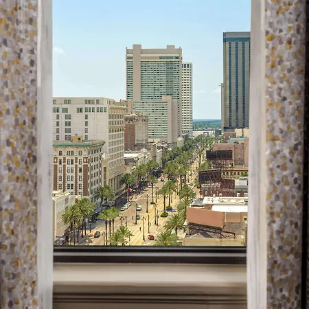 Hampton & Canal St. French Quarter 3*