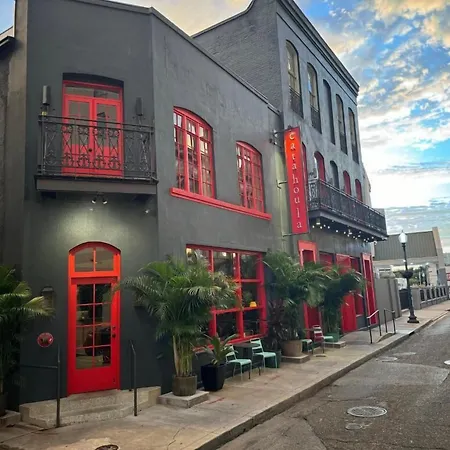 Catahoula Hotel