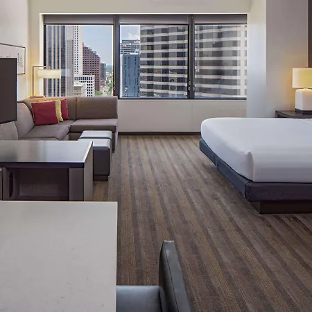 Hotel Hyatt House Downtown 3*