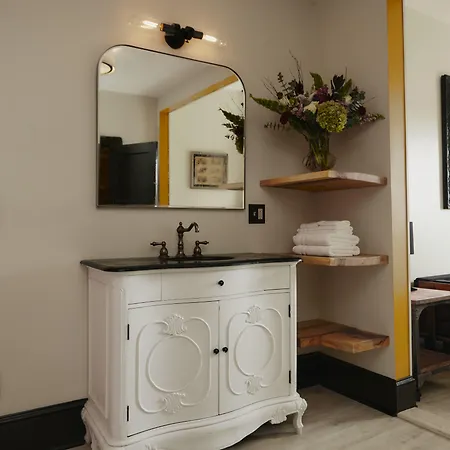 Royal Street Inn & Bar 3* New Orleans