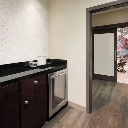 Hotel Tonnelle New Orleans, A Tribute Portfolio 4*
