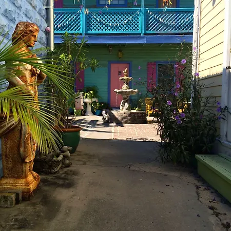 Creole Gardens And 3*