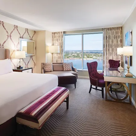 Harrah's & Casino - A Caesars Rewards Destination 4*
