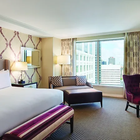 Harrah's & Casino - A Caesars Rewards Destination Hotel