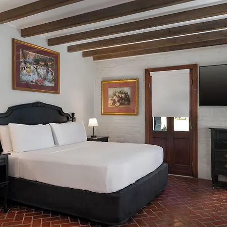 Hotel Chateau New Orleans
