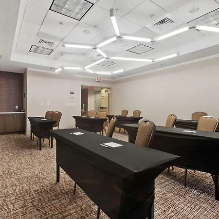 Hotel Hilton Garden French Quarter/cbd 3*