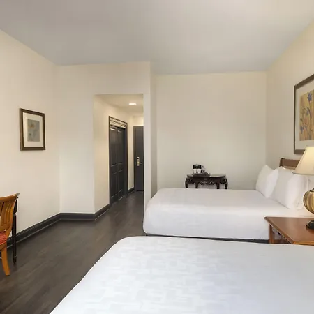 Inn Le Richelieu In The French Quarter New Orleans