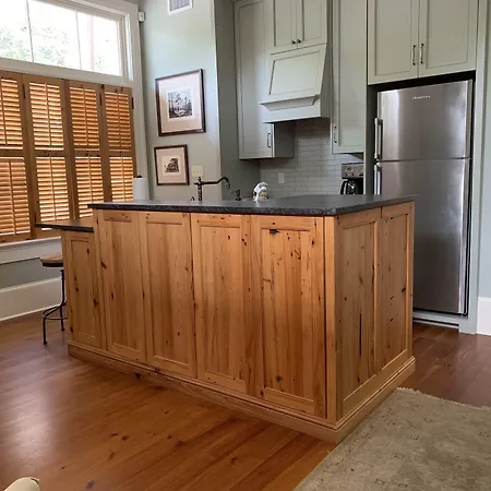 Terrell House Bed & Breakfast 3*