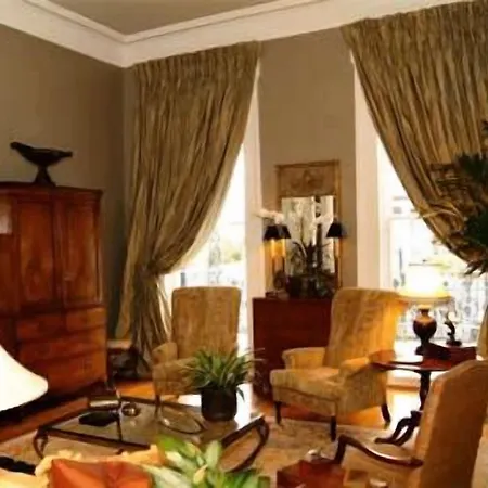 Terrell House Bed & Breakfast 3*