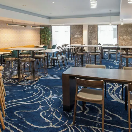 Springhill By Marriott Warehouse Arts District Hotel