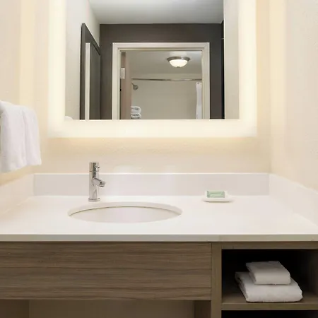 Hotel Springhill By Marriott Warehouse Arts District New Orleans