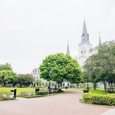 Voco St By Ihg Hotel New Orleans
