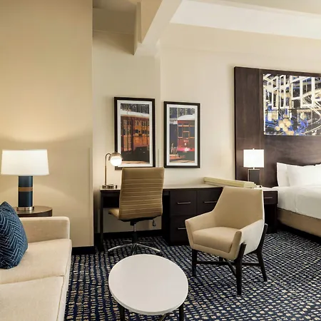 Fairfield By Marriott & Downtown French Quarter Area Hotel New Orleans