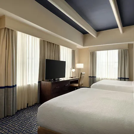 Fairfield By Marriott & Downtown French Quarter Area 3* New Orleans