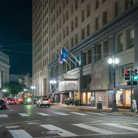 Hampton & Downtown French Quarter Area Hotel
