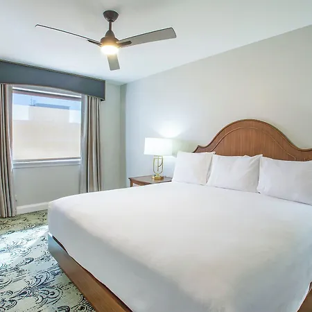 Resort Club Wyndham Avenue Plaza