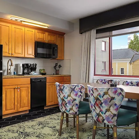 Club Wyndham Avenue Plaza 3*