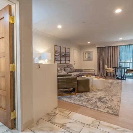 New Orleans-downtown Superdome By Ihg New Orleans