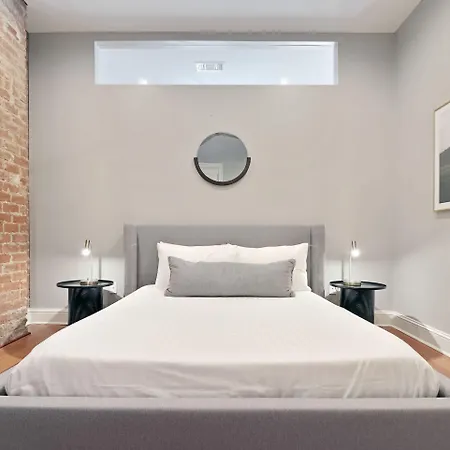 Aparthotel Roami At Factors Row 4*