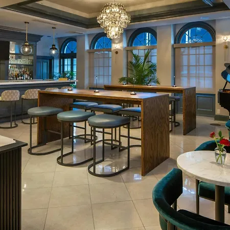 Four Points By Sheraton French Quarter Hotel New Orleans