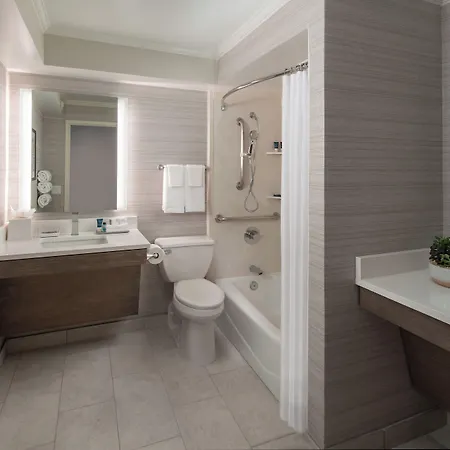 Hotel Four Points By Sheraton French Quarter New Orleans