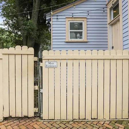 Holiday home Kerlerec Victorian - Steps To French Qtr. New Orleans
