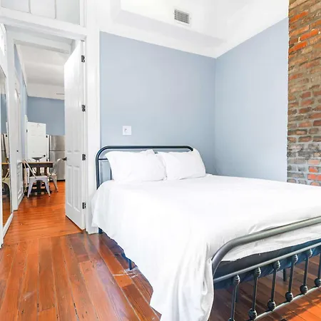 Historic Treme Creole Historic Getaways W Pool Bed & Breakfast
