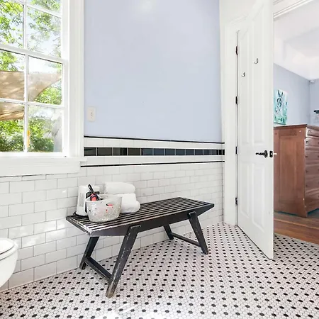 Historic Treme Creole Historic Getaways W Pool 4*