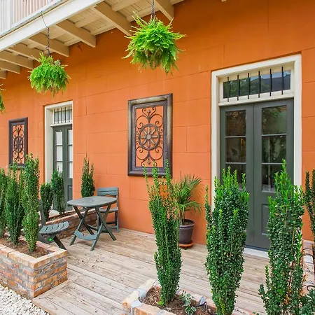 French Quarter Luxury Two-Bedroom Suite 1204 * New Orleans