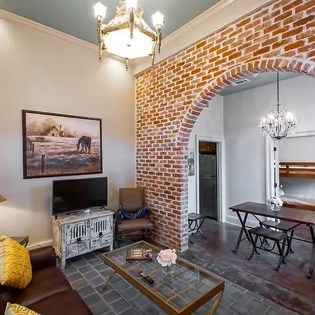 French Quarter Luxury Two-Bedroom Suite 1204 Apartment New Orleans