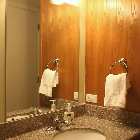 French Quarter Luxury Two-Bedroom Condo 201