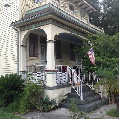 2203 Esplanade Avenue Holiday home New Orleans