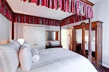 Sonder Maison De 4*
