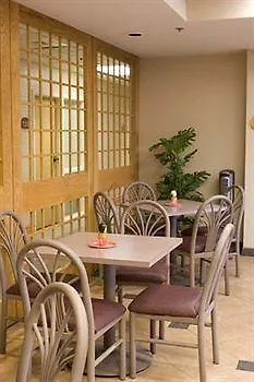 Hotel Express Downtown By Ihg 3*