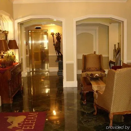 Pelham Hotel