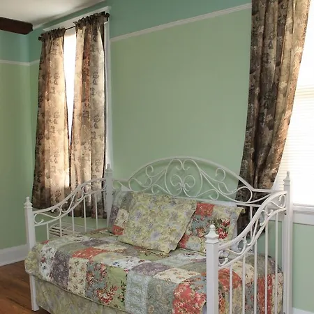 Esplanade Shotgun Holiday home New Orleans