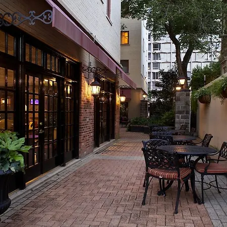 Club Wyndham Avenue Plaza