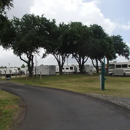 Mardi Gras Rv Park - Lots Only