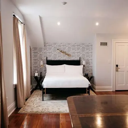 Hotel Henry Howard New Orleans