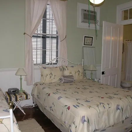 Bed & Breakfast The Burgundy