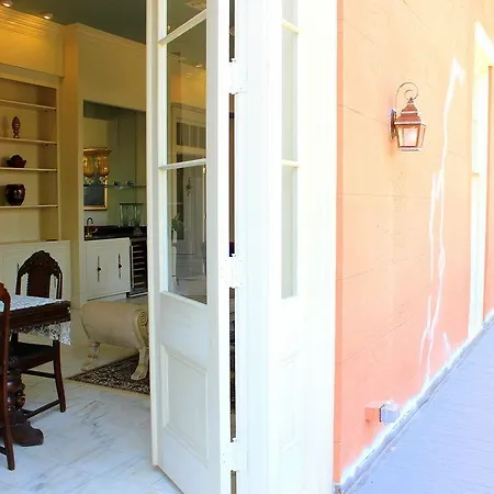 French Quarter Luxury Two-Bedroom Suite 1204 Apartment
