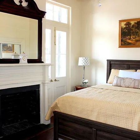 French Quarter Luxury Two-Bedroom Suite 1204 * New Orleans