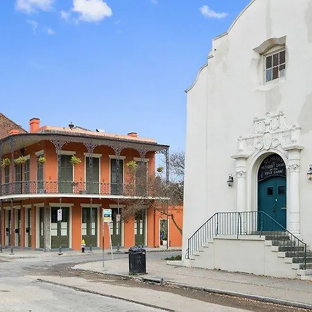 French Quarter Luxury Two-Bedroom Suite 1204 * New Orleans