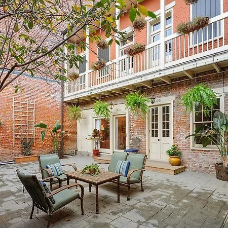 French Quarter Luxury Two-Bedroom Suite 1204 Apartment New Orleans