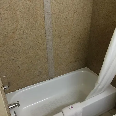 6-new Orleans, La - Near Downtown 4*