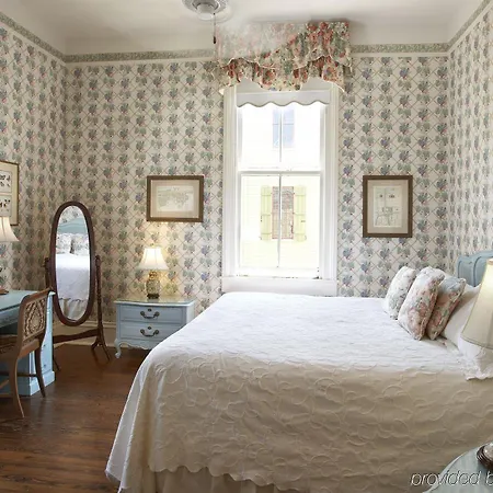Maison Perrier Bed & Breakfast New Orleans